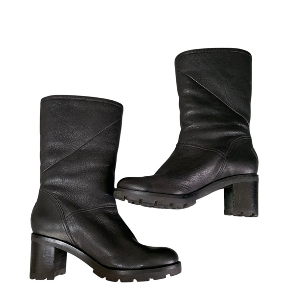 ✨ UGG Black Jessia Leather Boots – EUC – Fits Women’s 6–6.5 ✨ - Picture 9 of 15